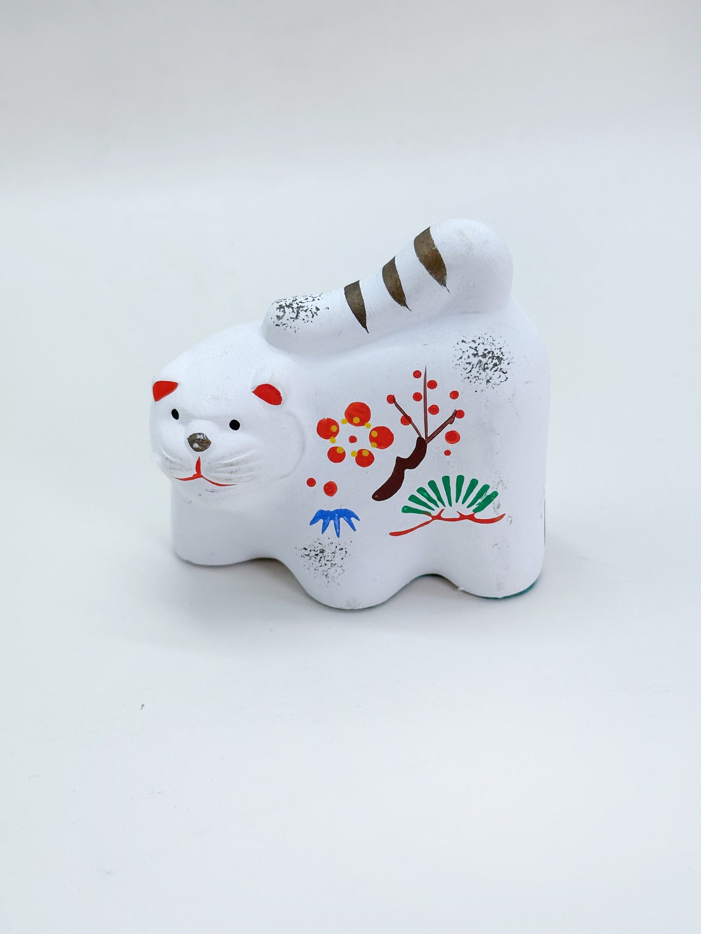 FT512 - Vintage Tiger Eto Figurine by Yakushigama 薬師窯