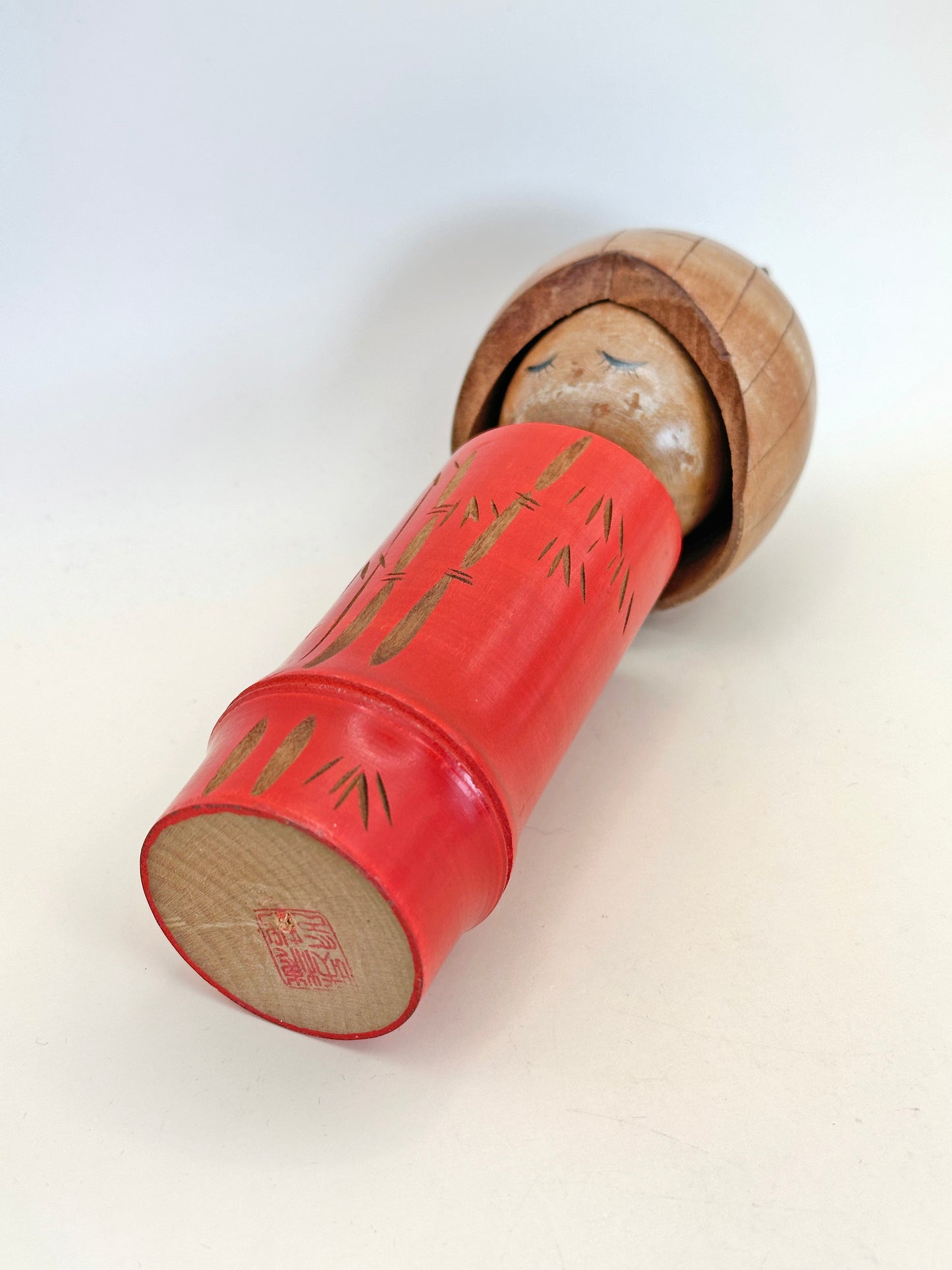 K18116 - Sosaku Kokeshi by Yamagishi Umeyoshi 山岸梅好