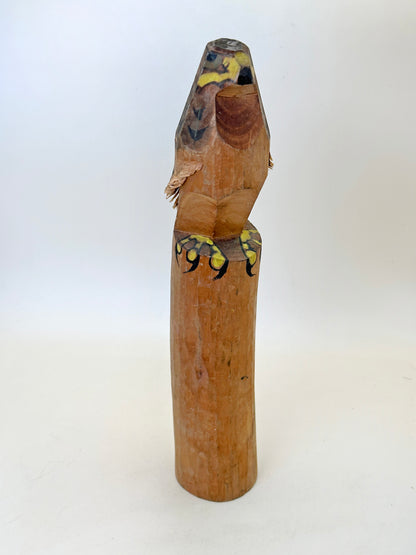 K25144 - Omiyage Sasano Ittōbori Hawk 笹野一刀彫 鷹