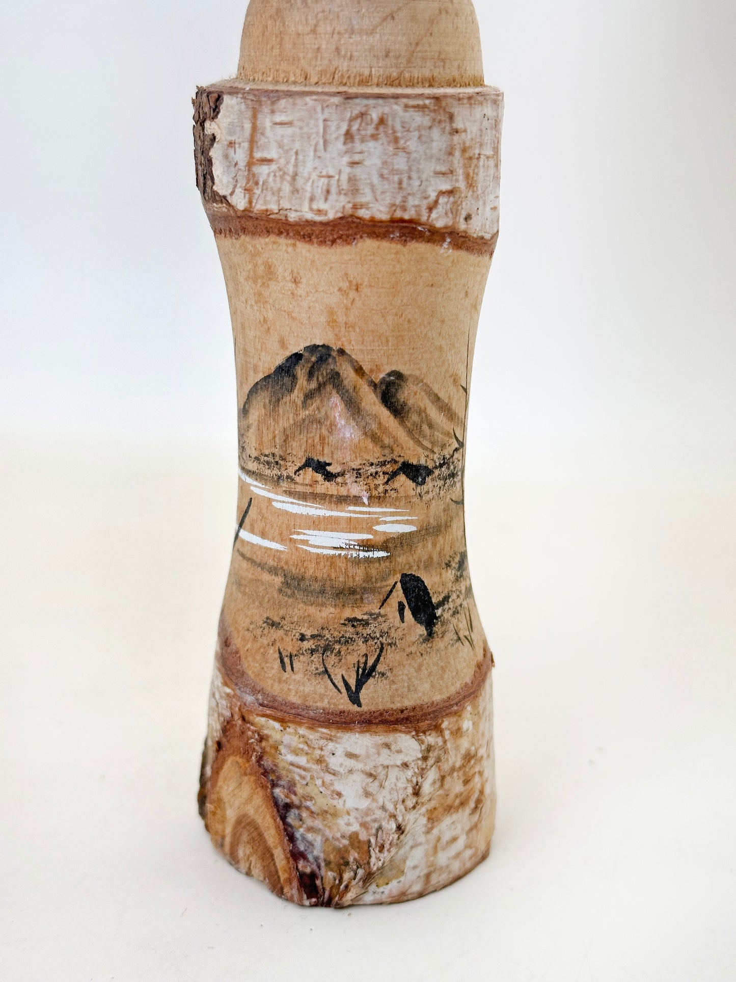 K18146 - Omiyage Kokeshi from Shirakaba Lake 白樺湖