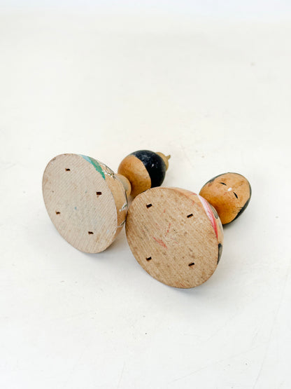 K05064 - Paire de kokeshi Hina Ningyō 雛人形