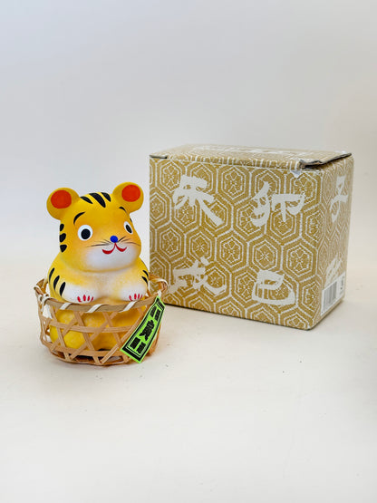 FT391 - Papier-mâché Tora Hariko 寅 張子虎