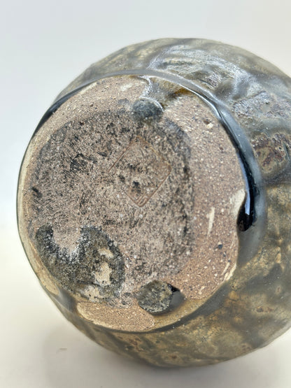 TB79 - Koishiwara Ware Vase by Yamaichi Kiln 山一窯