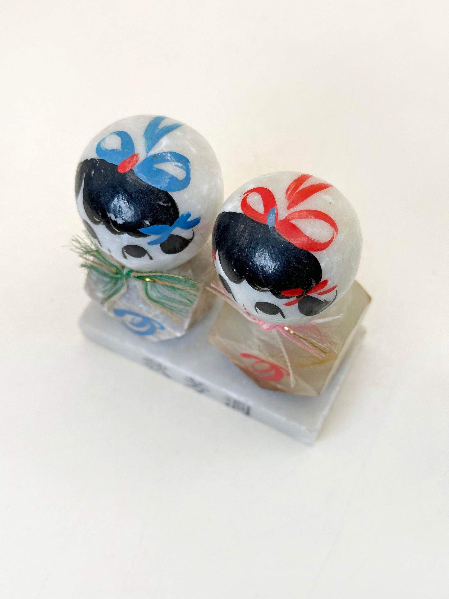 K10204 - Kokeshi Omiyage de Akiyoshidō 秋芳洞