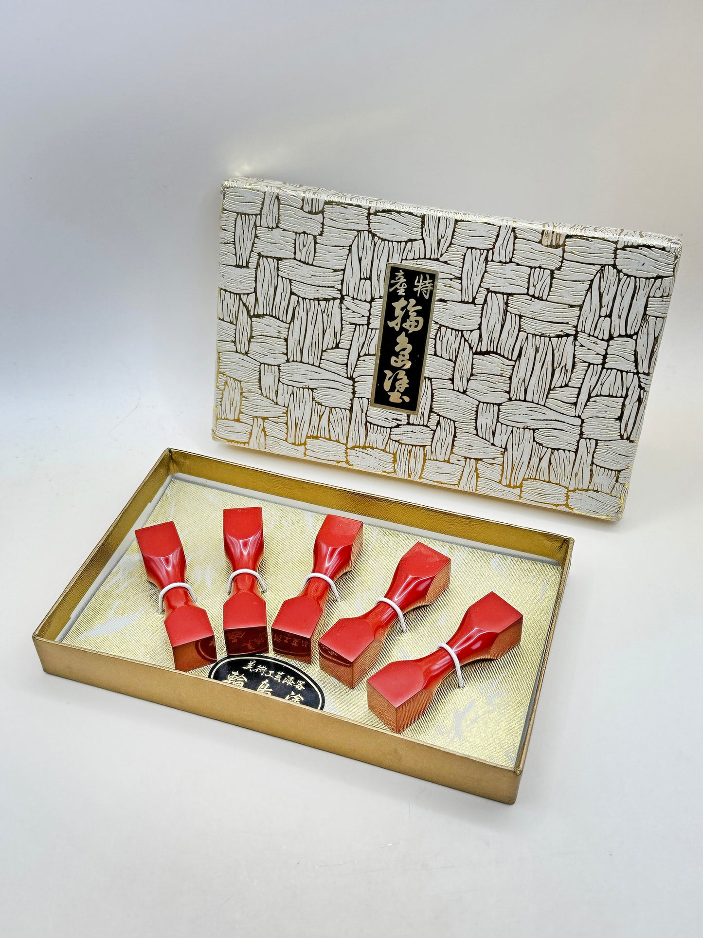 TB76 - Japanese chopstick rests - Wajima-nuri 輪島塗