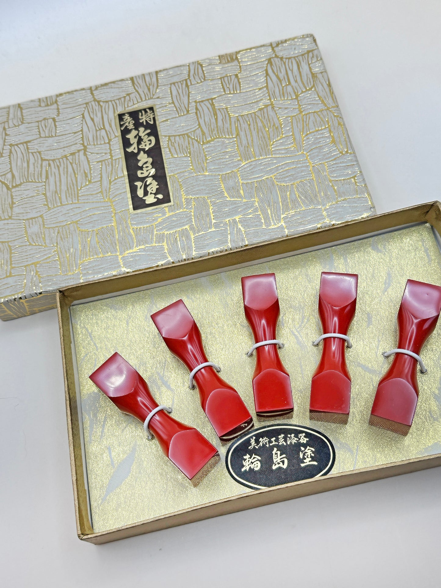 TB76 - Japanese chopstick rests - Wajima-nuri 輪島塗