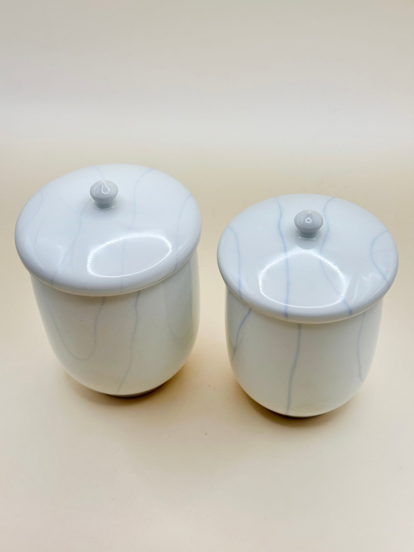 TB77 - Tea Cups with lids Arita-yaki 有田焼