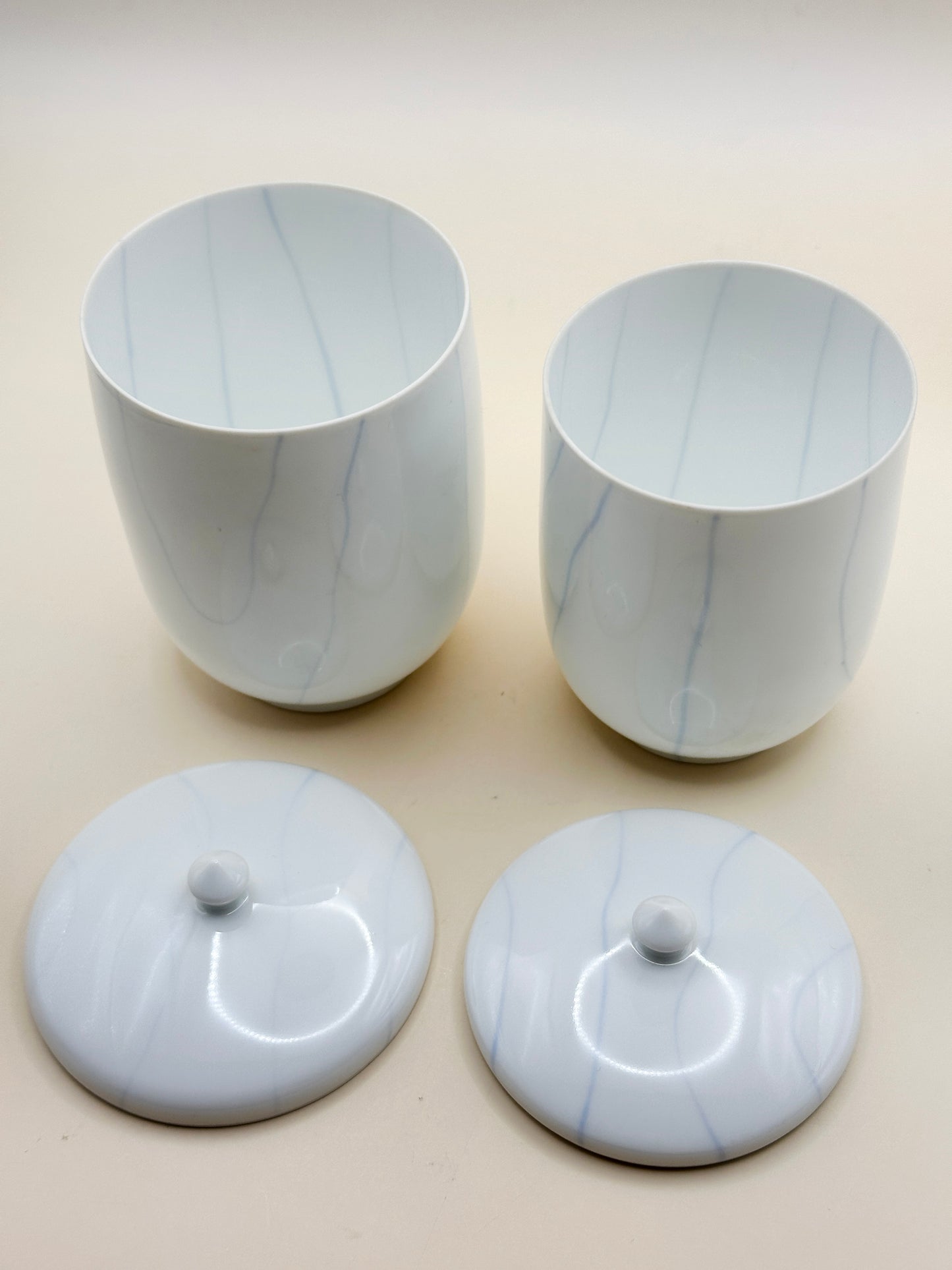 TB77 - Tea Cups with lids Arita-yaki 有田焼