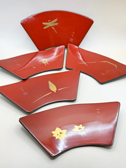 TB120 - Japan Lacquerware Plates of Takeuchi Seihō 竹内栖鳳