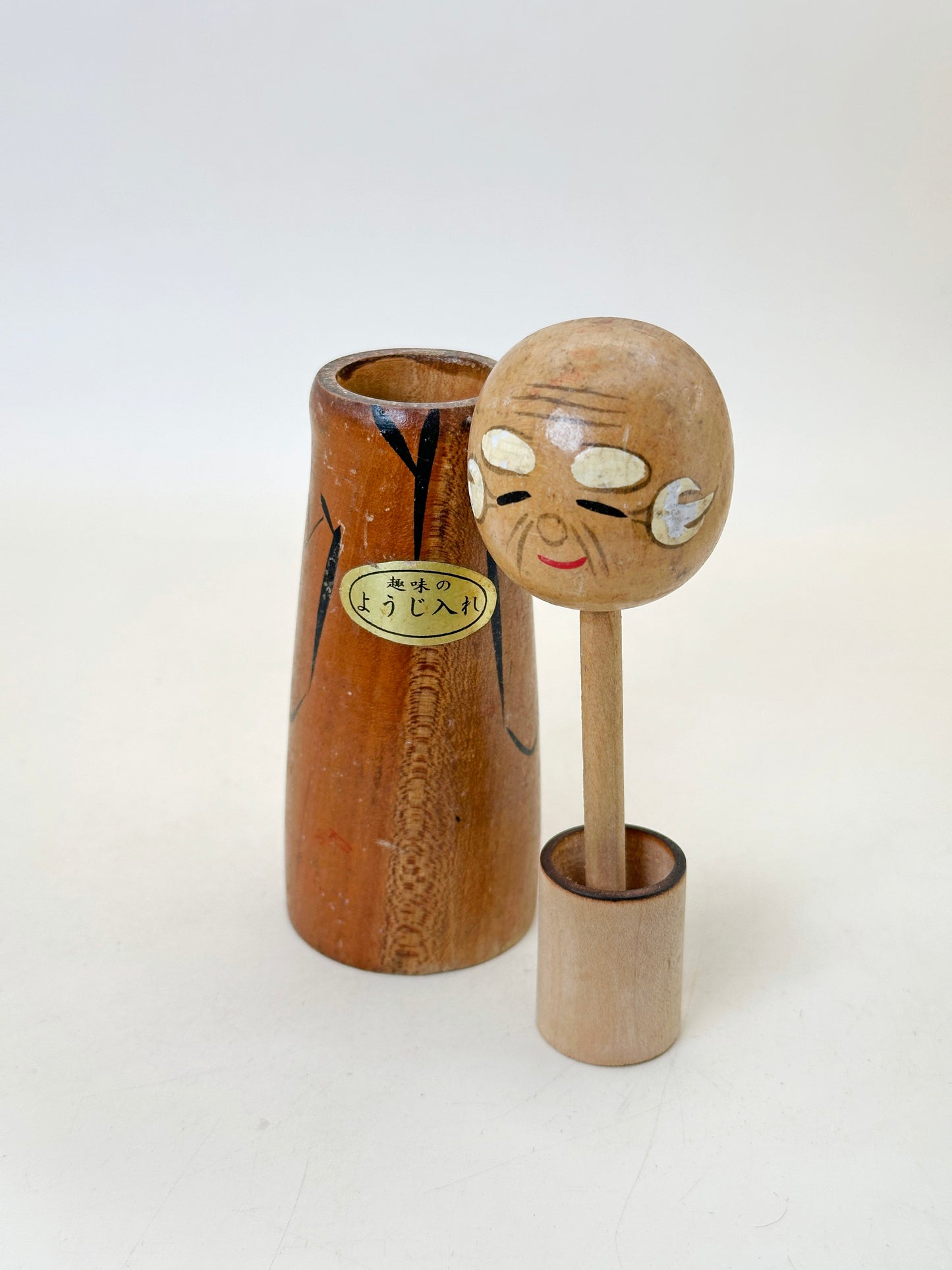 TB228 - Porte-cure-dents Kokeshi