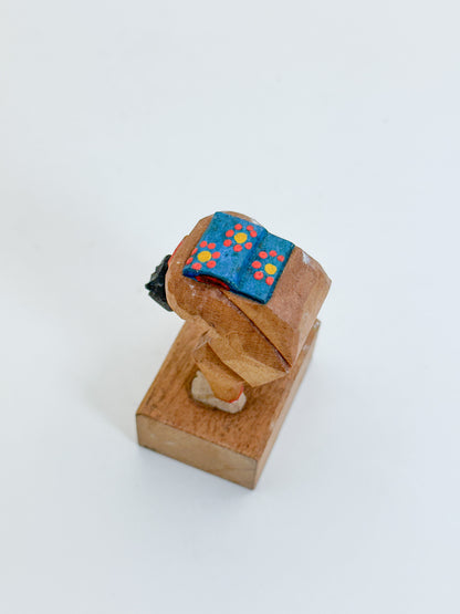 FT515 - Japan Folk Craft of Matanozoki 股のぞき