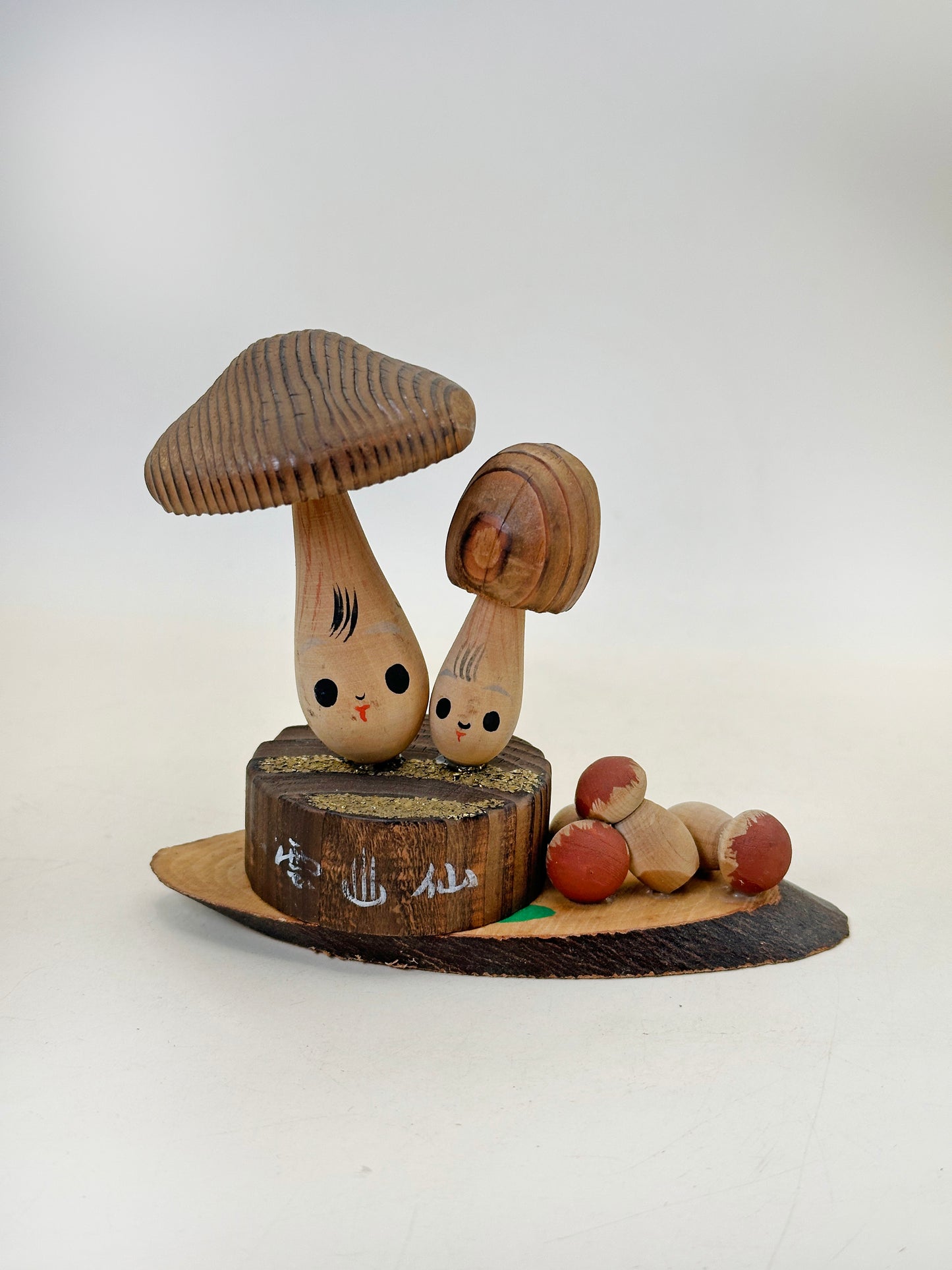 FT392 - Omiyage Kokeshi from Unzen 雲仙