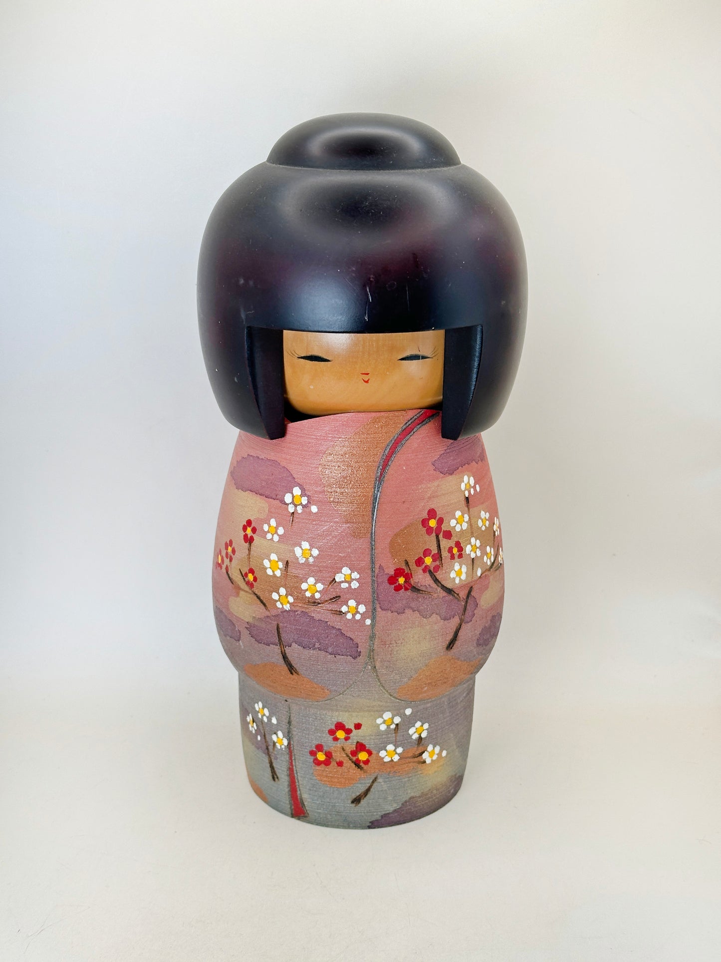K25143 - Sōsaku Kokeshi by Masae Fujikawa 藤川正衛