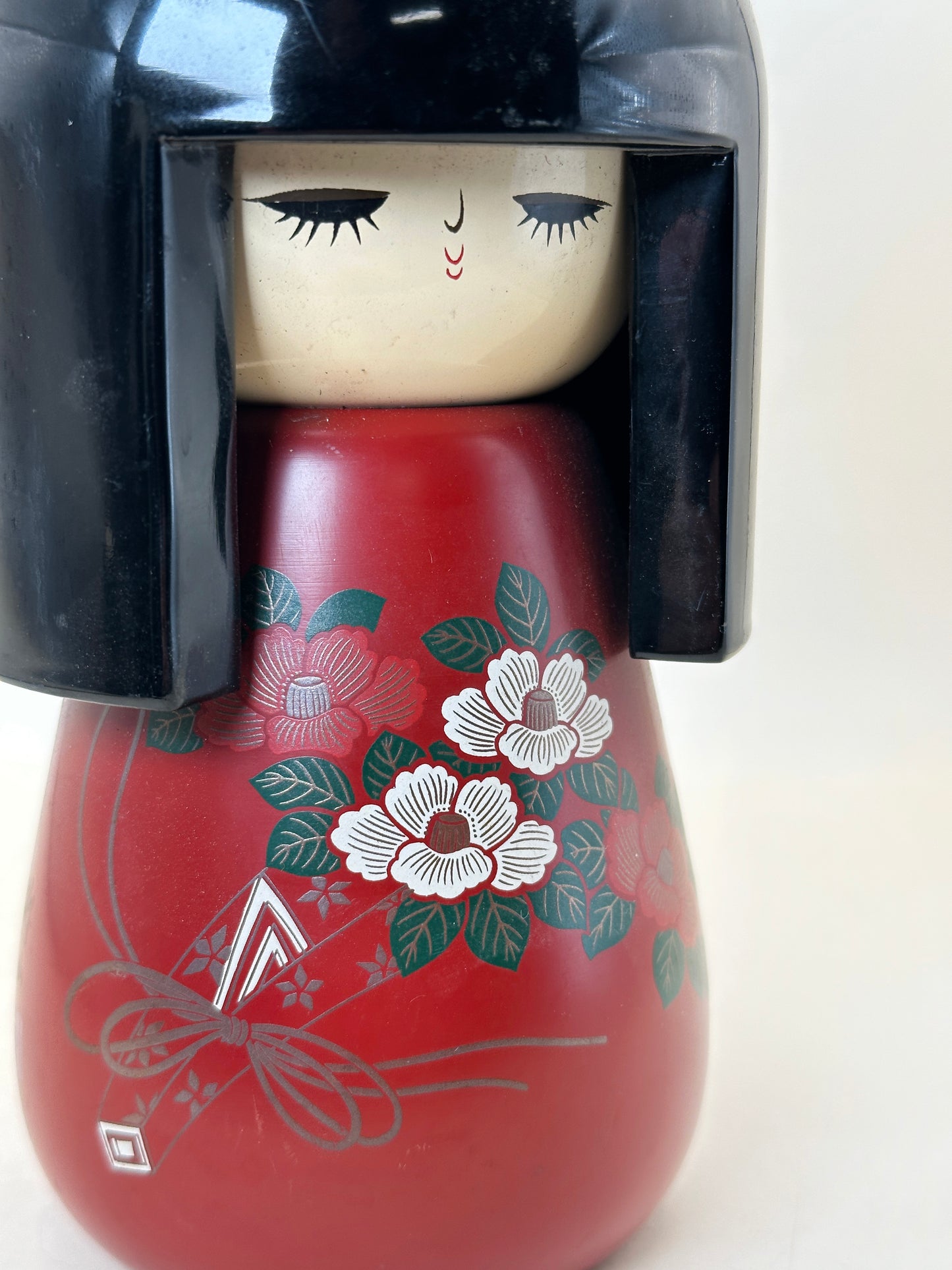 K15132 - Kokeshi en laque Sosaku par Yanagiyama 塩安漆器工房