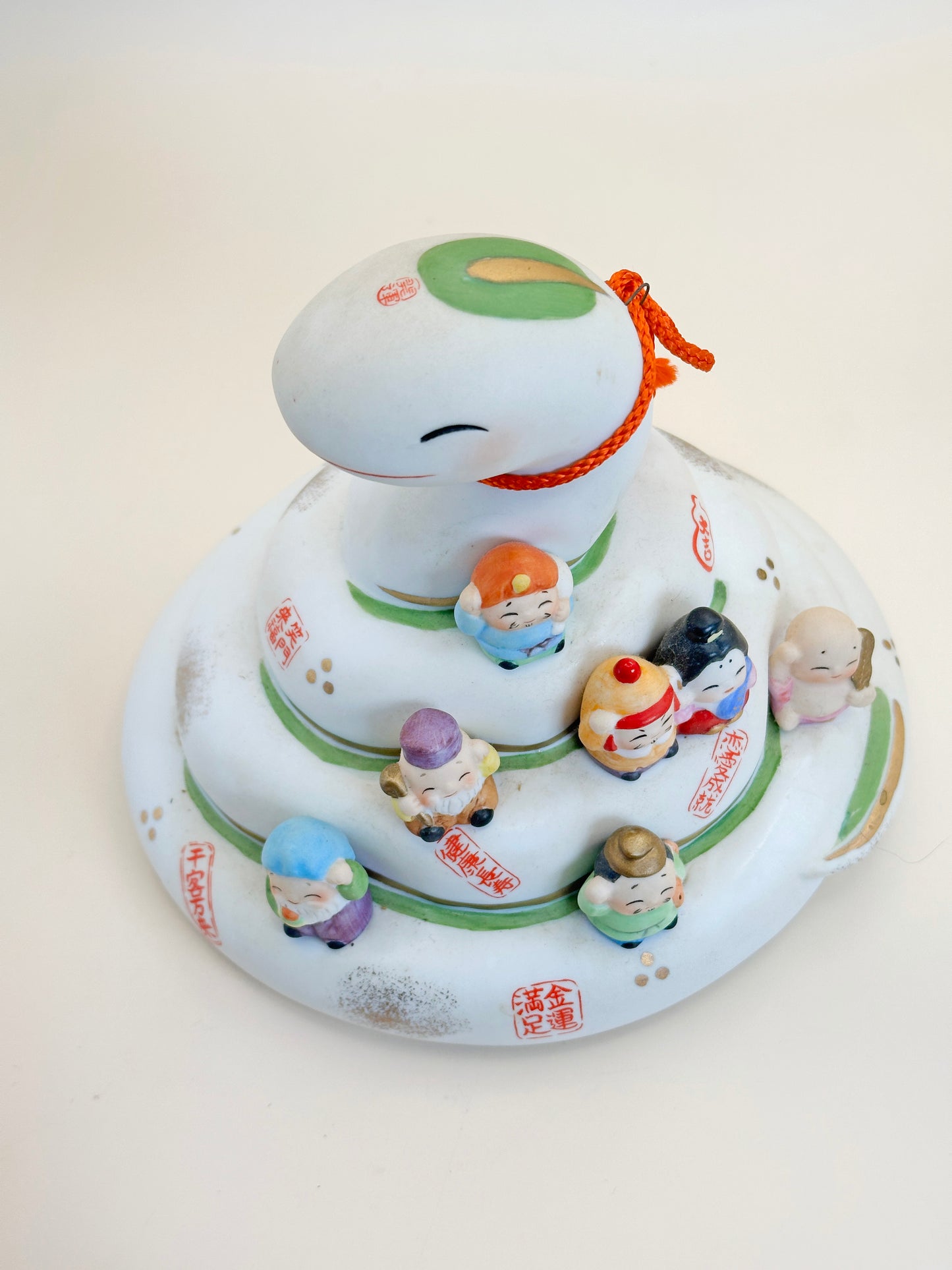 FT249 - Shōfuku Eto Snake Figurine by Yakushigama 薬師窯