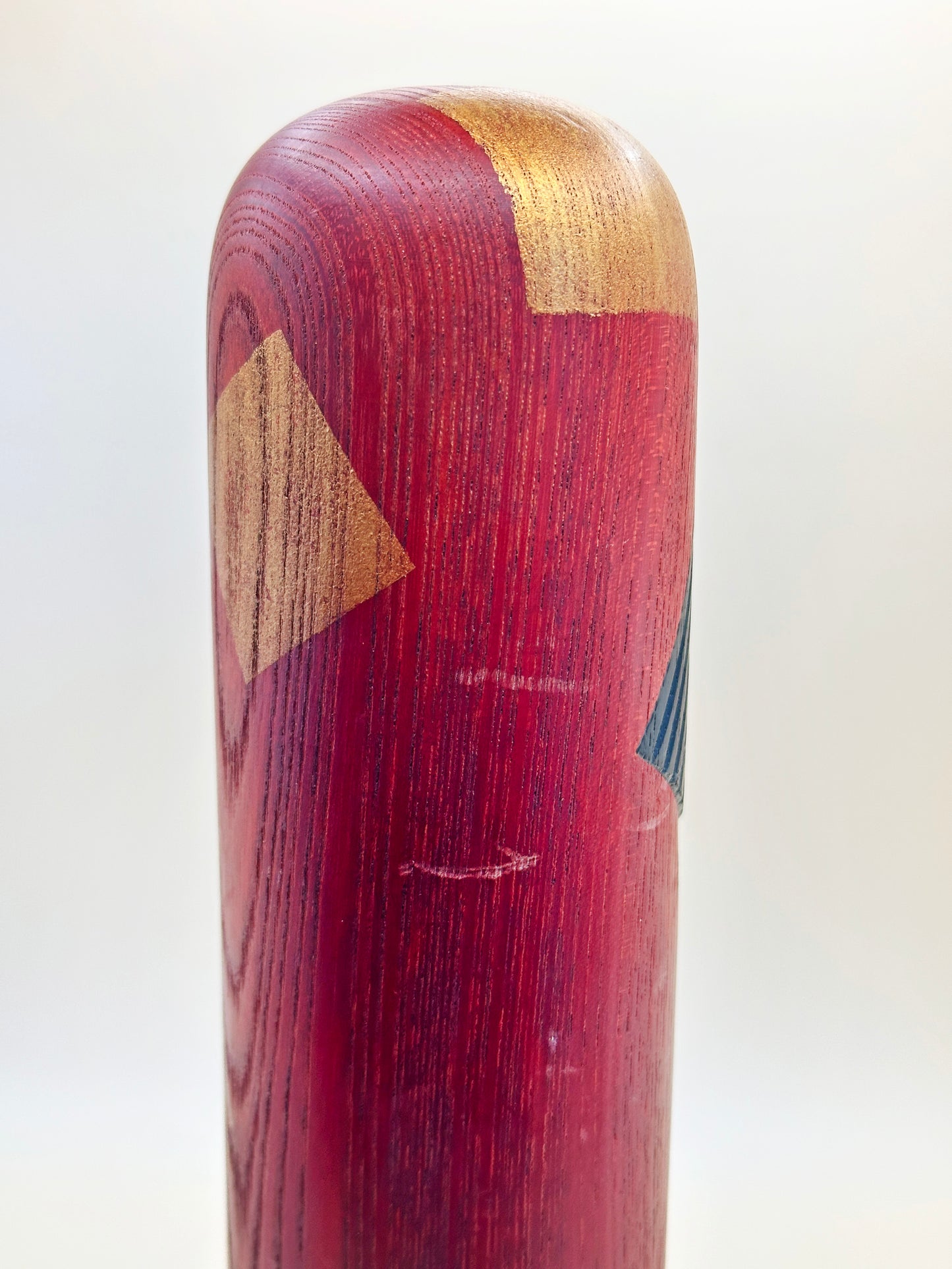 K25071 - Sosaku Light Kokeshi by Watanabe Yuji 渡辺雄二