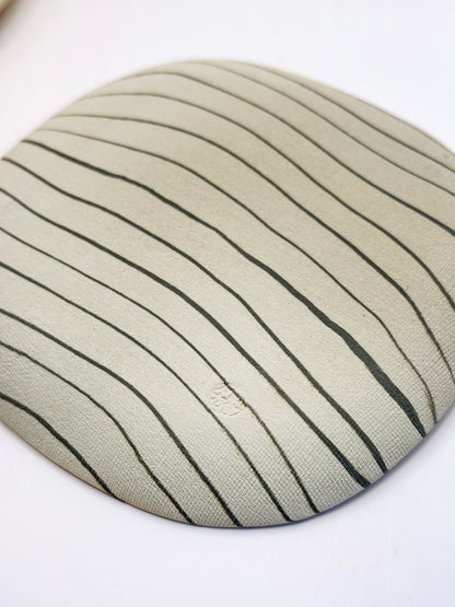 TB145 - Small plates Tokoname ware 常滑焼