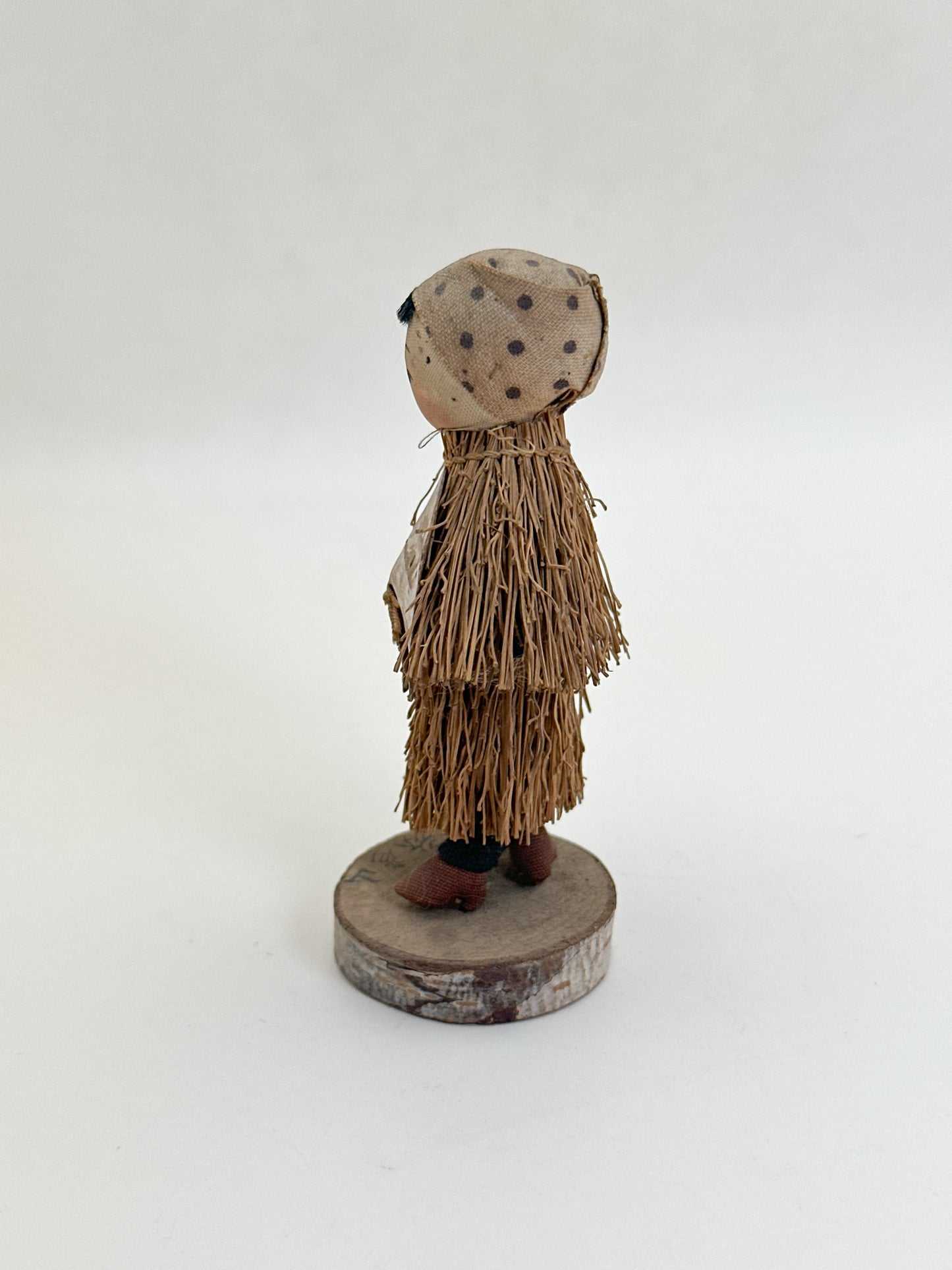 K10253 - Omiyage Kokeshi craft from Yahiko Mountain 弥彦山