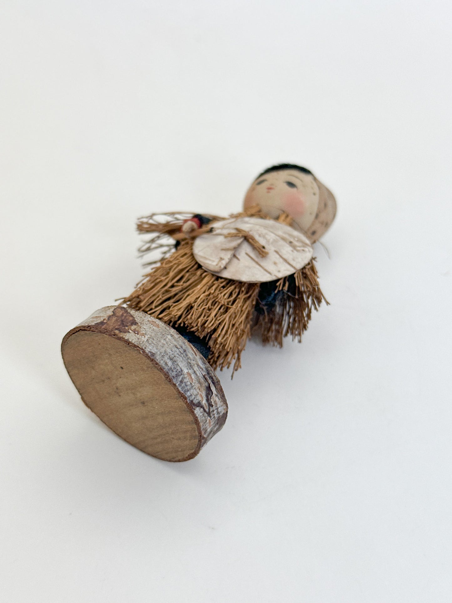 K10253 - Omiyage Kokeshi craft from Yahiko Mountain 弥彦山