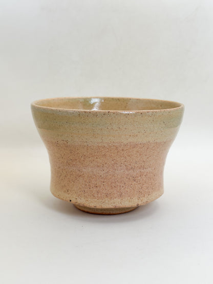 TC125 -  Mino-yaki chawan by Soga Hakuan 曽我伯庵