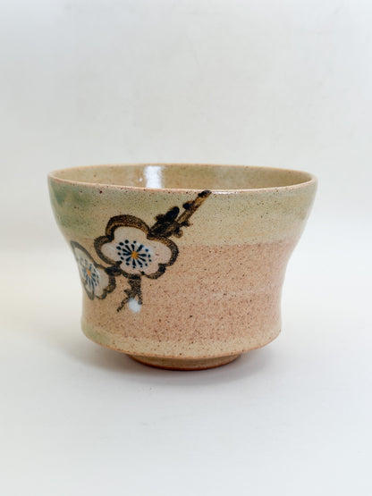 TC125 -  Mino-yaki chawan by Soga Hakuan 曽我伯庵
