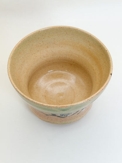 TC125 -  Mino-yaki chawan by Soga Hakuan 曽我伯庵