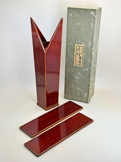 TB96 - Lacquerware Vase of Shunkei-nuri 春慶塗