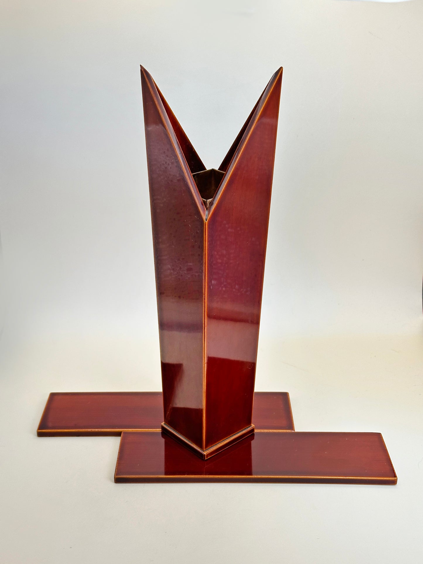 TB96 - Lacquerware Vase of Shunkei-nuri 春慶塗