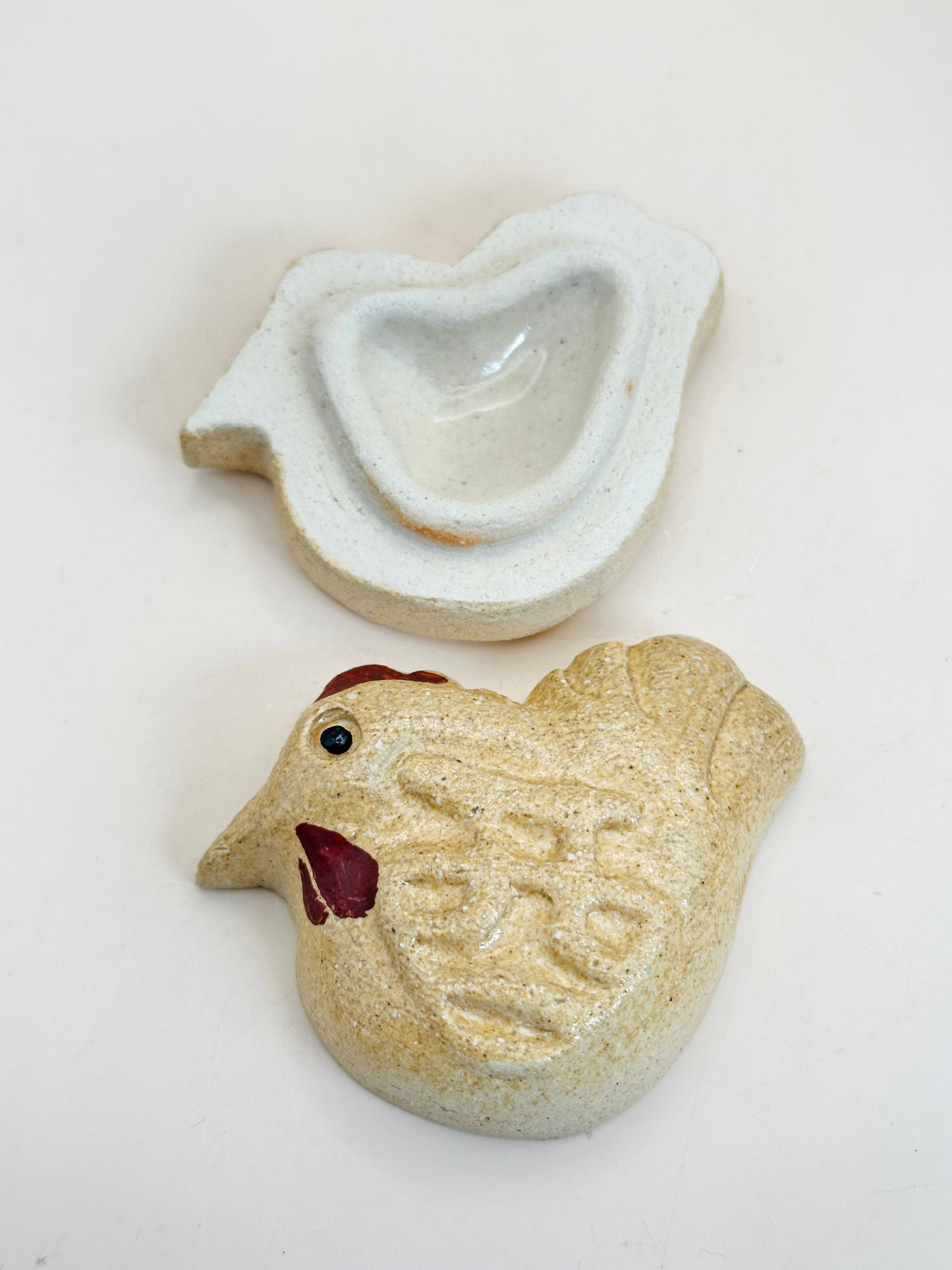 TB101 - Kutani-yaki Incense box by Takashi Kitamura 北村隆