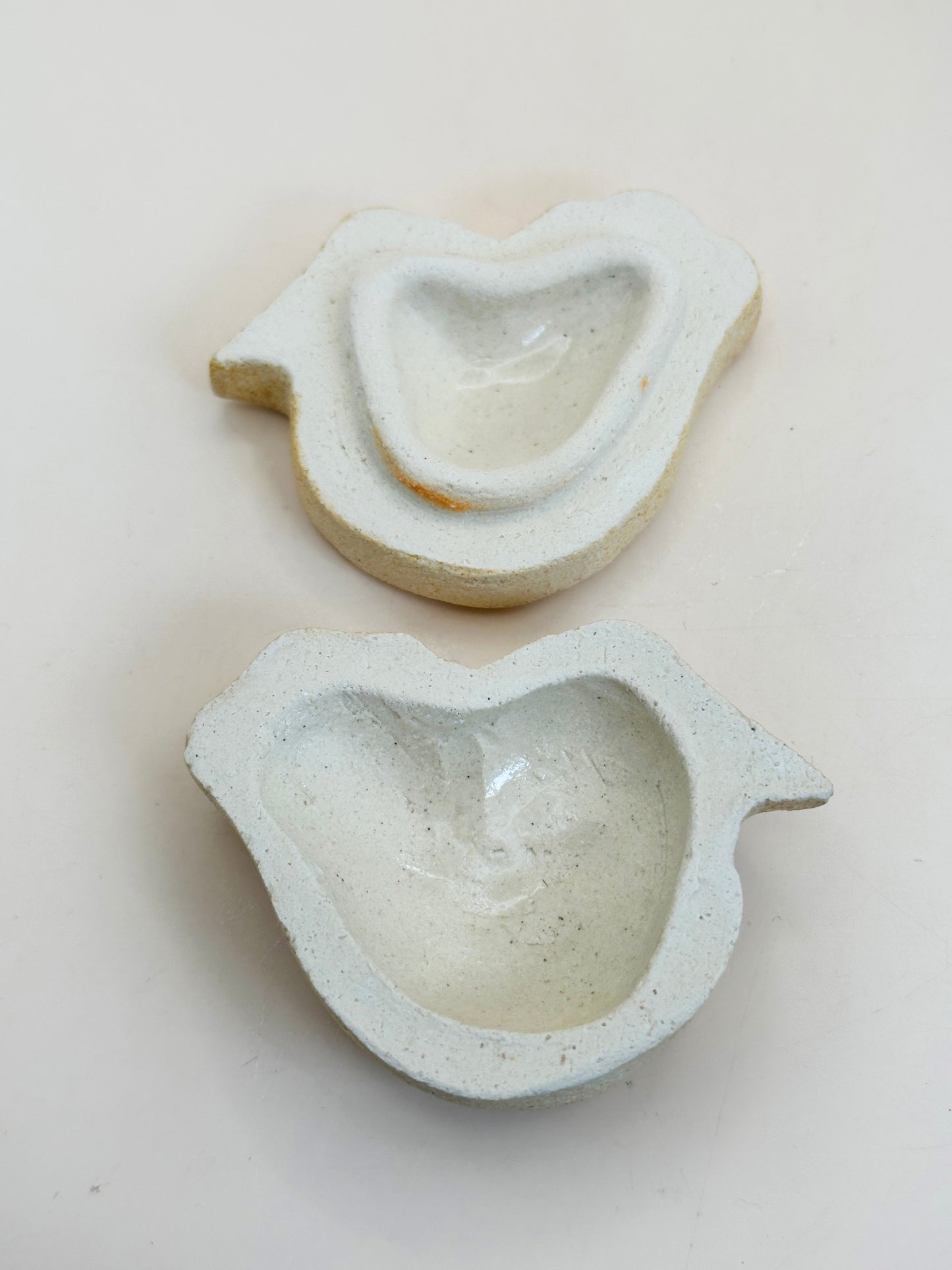 TB101 - Kutani-yaki Incense box by Takashi Kitamura 北村隆