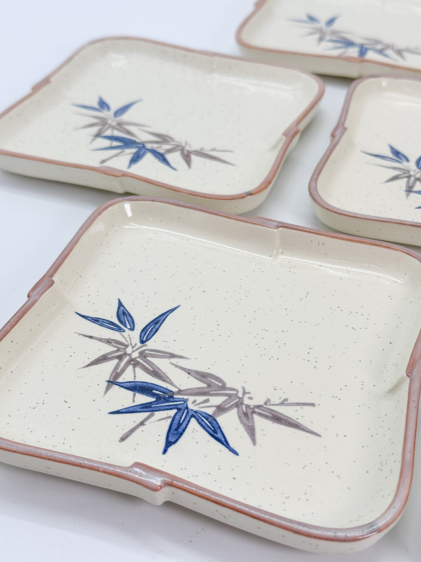 TB366 - Zuihō Seto-yaki Plate set 瀬戸焼