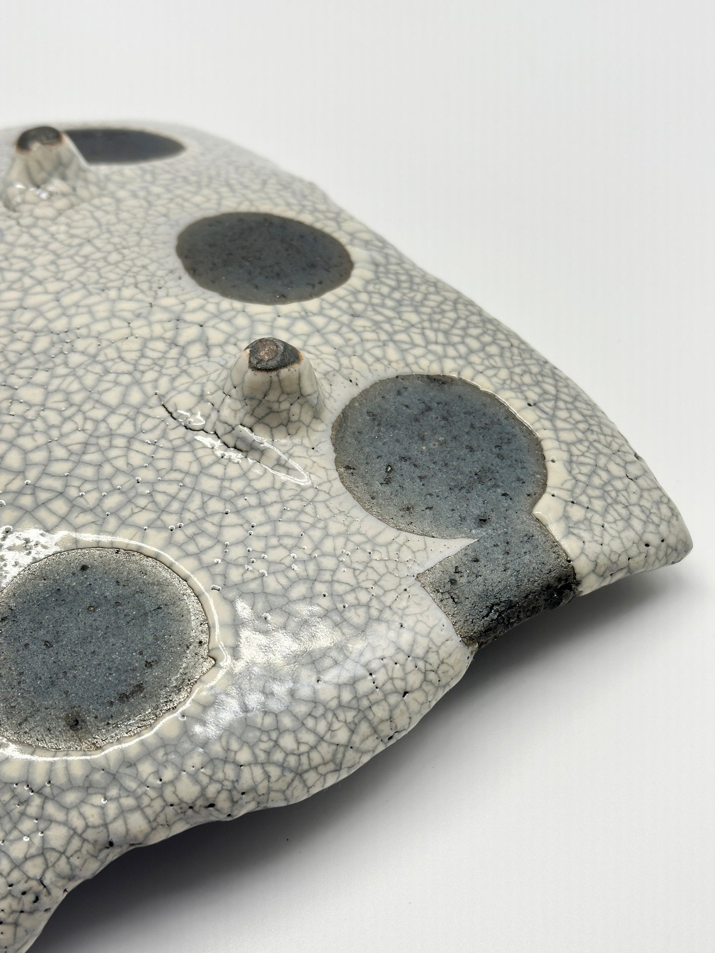 TB108 - Shigaraki Kannyū Shino Square Plate 信楽焼