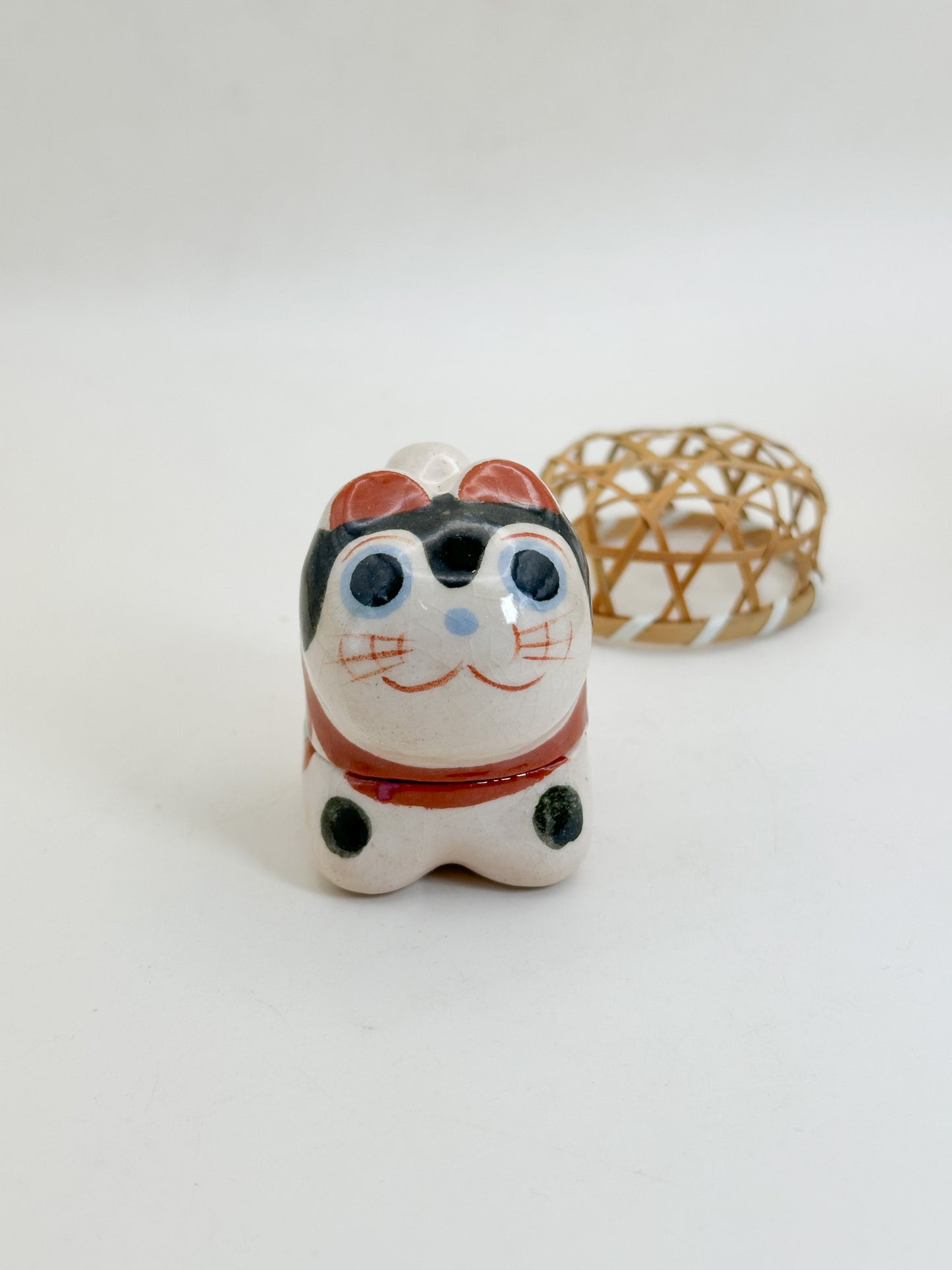 TB370 - Raku Inu Kaburi Kōgō by Itō Keiraku 伊東桂楽
