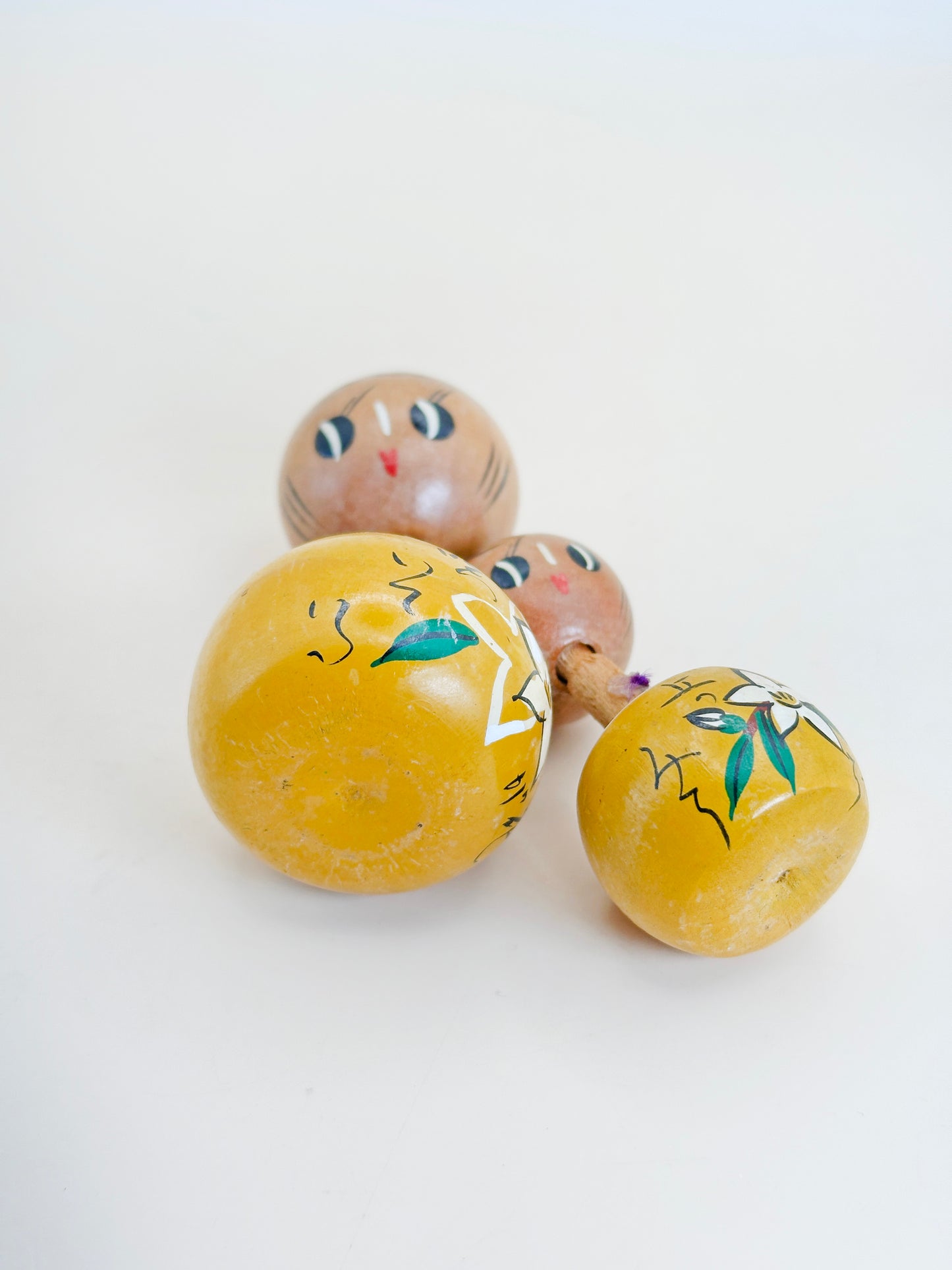 K05047 - Omiyage Mikan Kokeshi Shirahama 白浜町