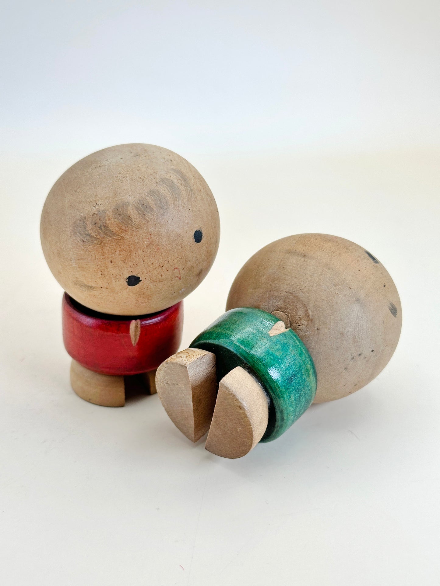K05051 - Sosaku Kokeshi from Hanamaki 花巻