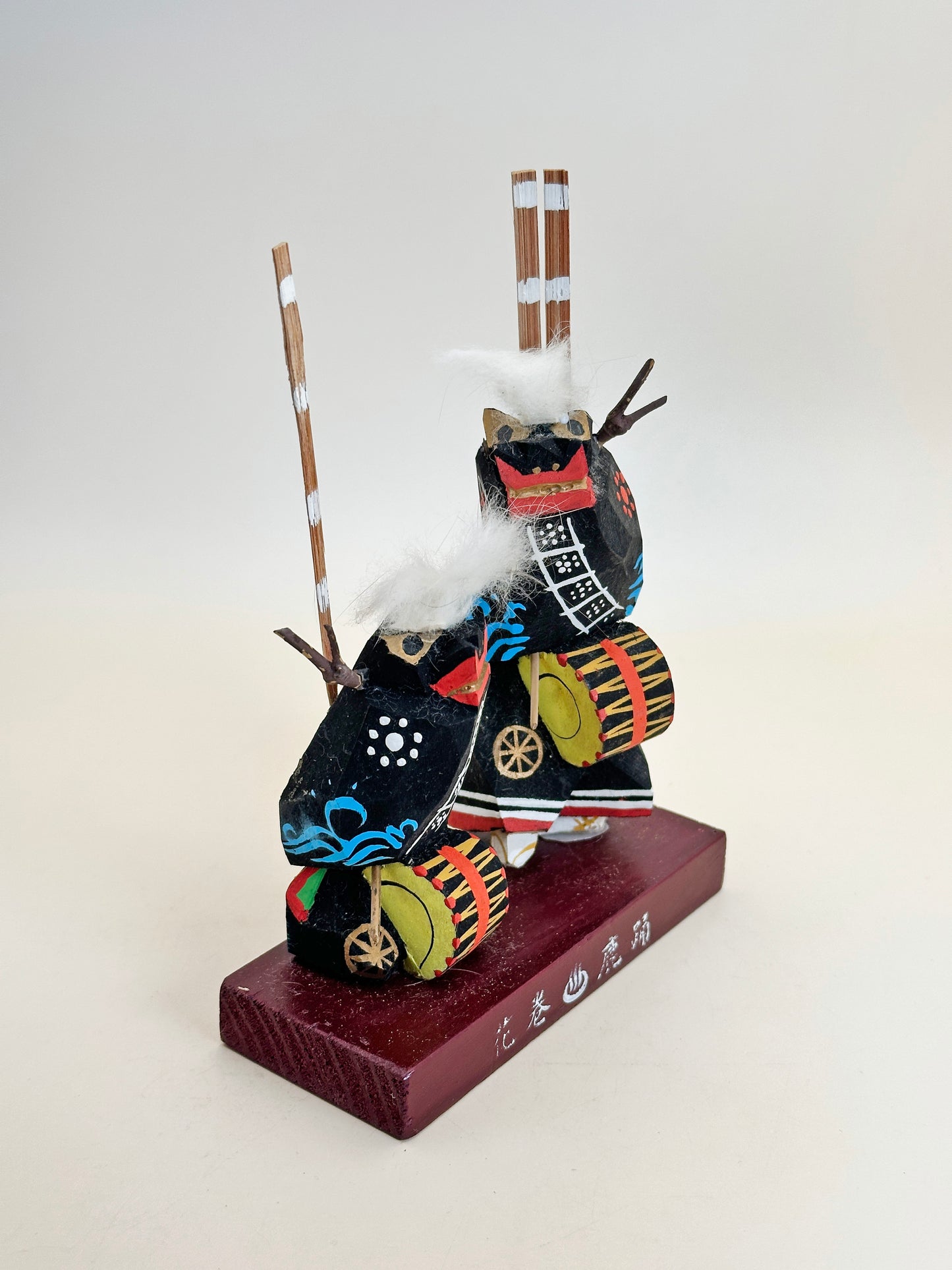 FT265 - Vintage Craft of Shishi Odori 鹿踊り