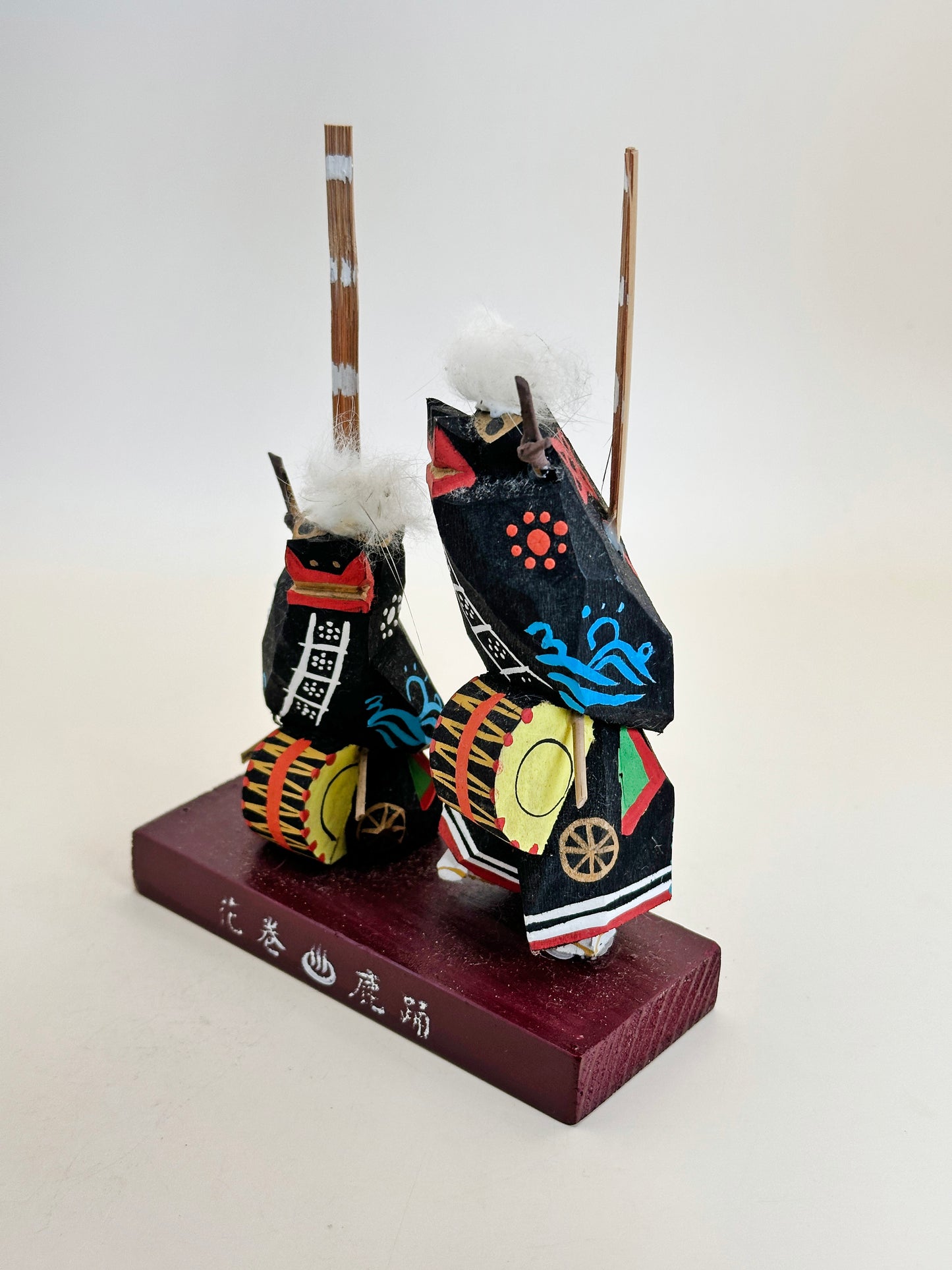 FT265 - Vintage Craft of Shishi Odori 鹿踊り