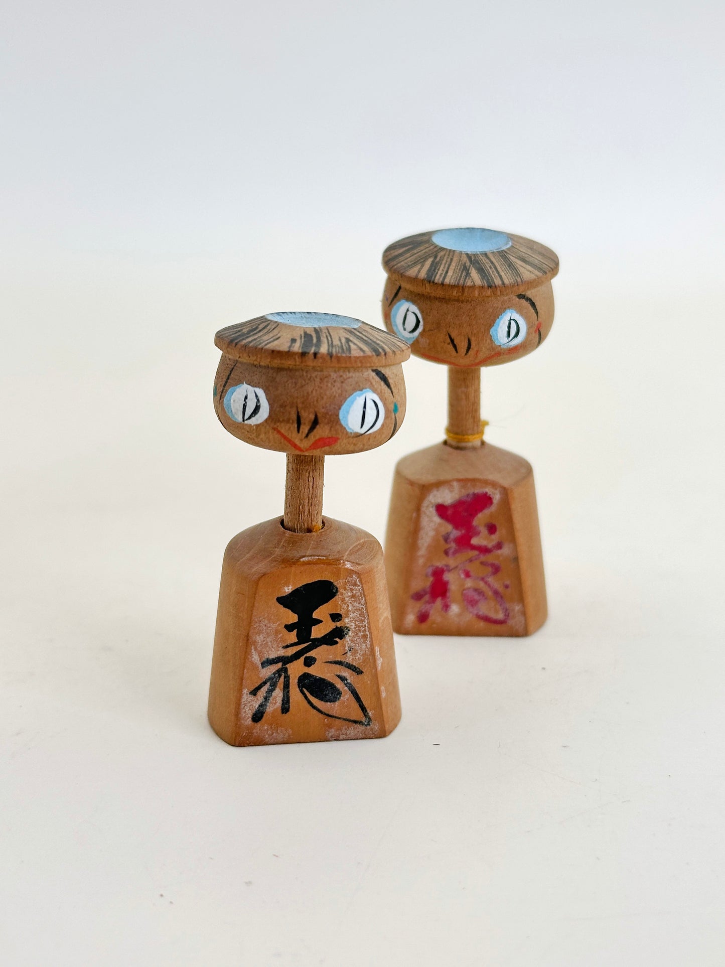 K05049 - Omiayge Kappa Shogi Chess Kokeshi 河童