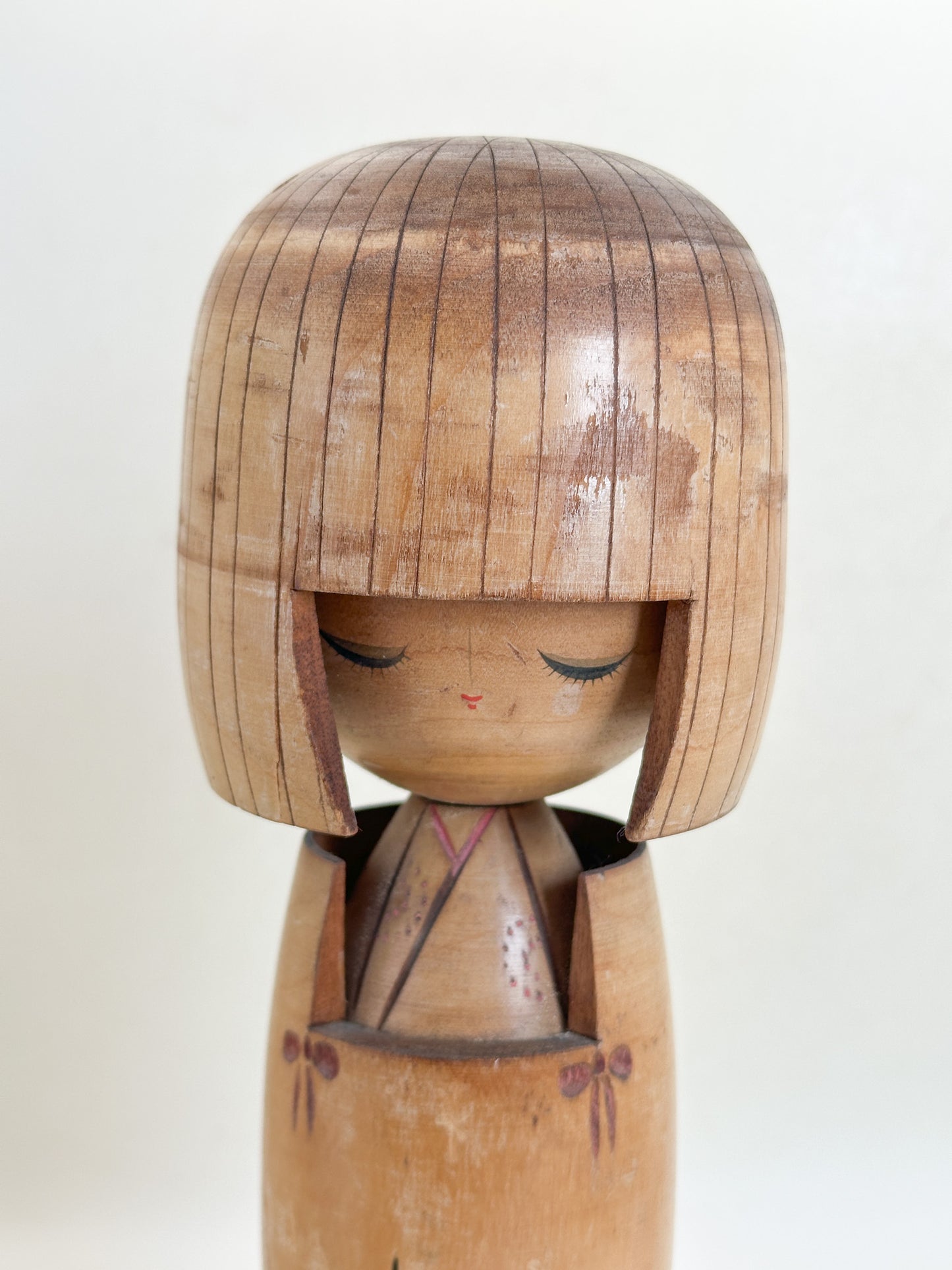 K25205 - Sōsaku Kokeshi by Yamagishi Umeyoshi 山岸梅好