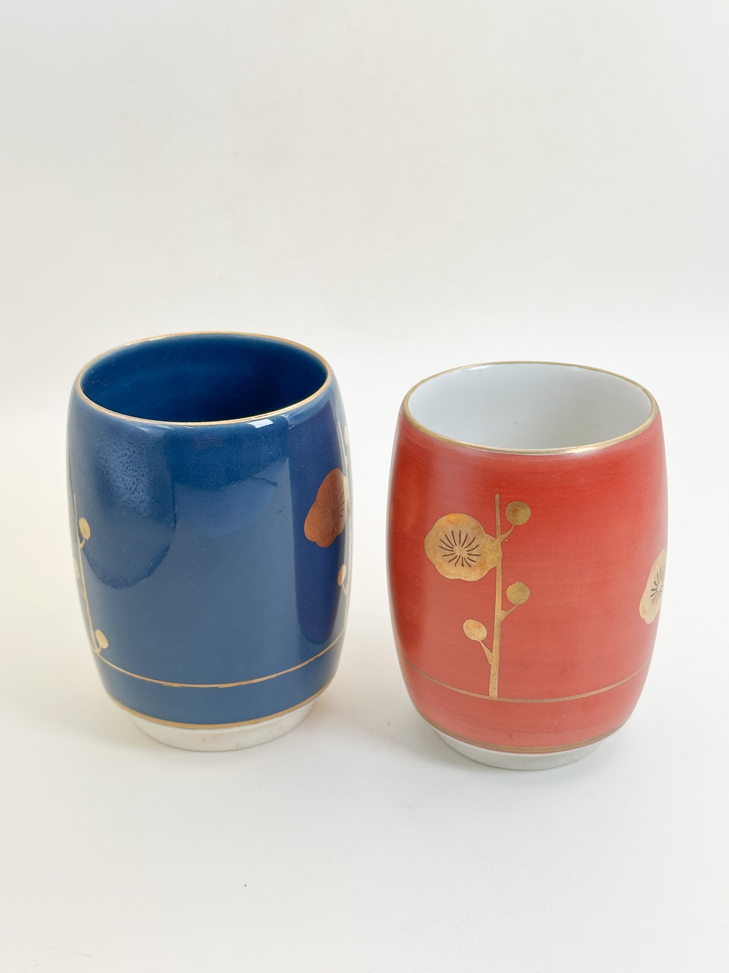 TB375 - Tachikichi Plum Blossom Yunomi Tea Cup Pair たち吉