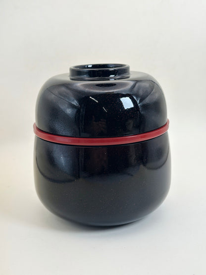 TB376 -  Wajima-nuri Lacquered Bowl with Lid 輪島塗