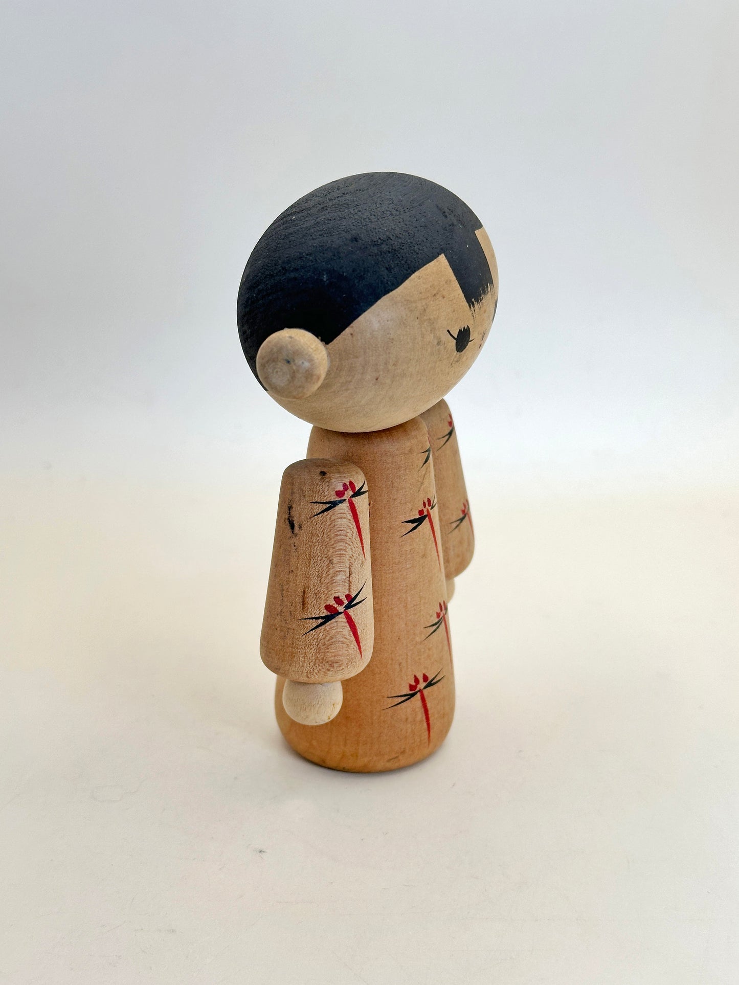 K10161 - Sosaku Kokeshi by Ishihara Hideo 石原日出男
