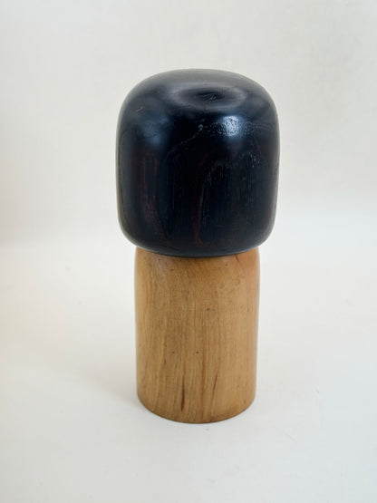K15171 - Sosaku Kokeshi by Usaburō Okamoto 岡本卯三郎
