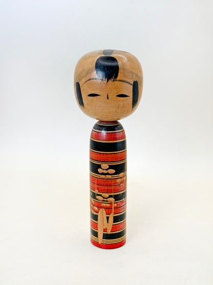 K15139 - Shingata Kokeshi by Shōichi 莊一