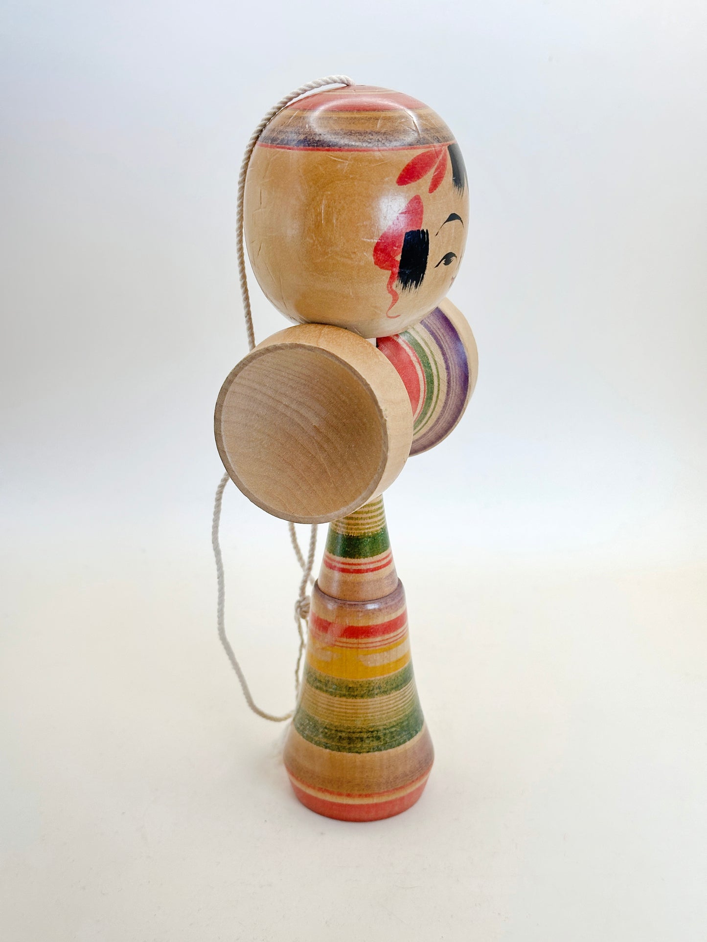 K20104 -  Folk Toy Kokeshi kendama ケン玉