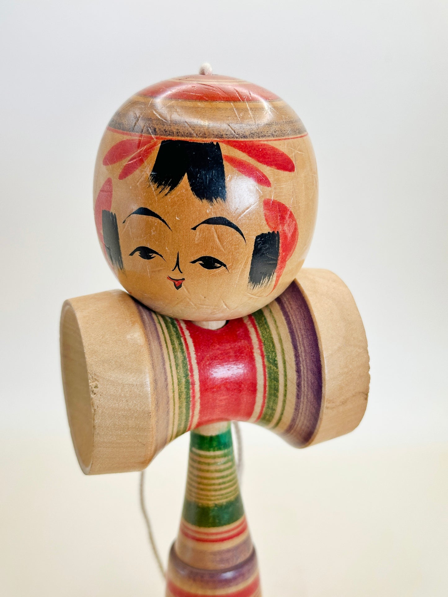 K20104 -  Folk Toy Kokeshi kendama ケン玉
