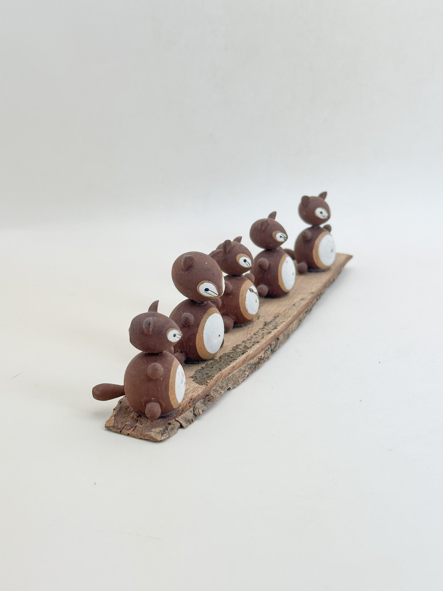 FT540 - Omiyage Folk Craft of Tanuki 狸