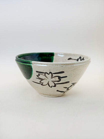 TC88 - Bol à matcha chawan d'Oribe-yaki 織部焼