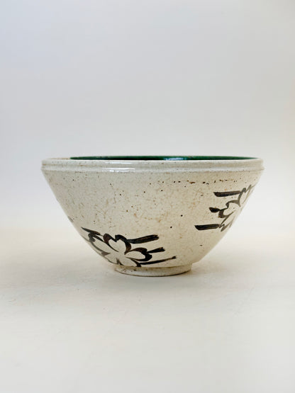 TC88 - Bol à matcha chawan d'Oribe-yaki 織部焼
