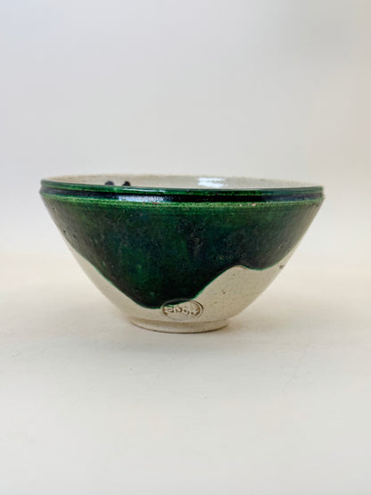 TC88 - Bol à matcha chawan d'Oribe-yaki 織部焼